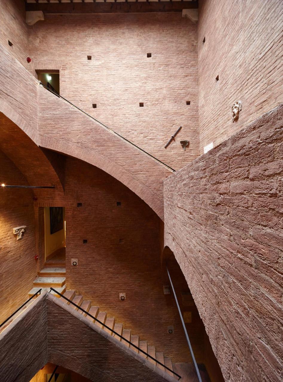 Palazzetto Rosso - Art Hotel Siena Exteriör bild